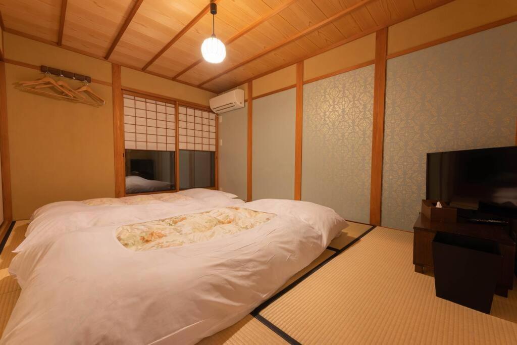 祇園せいじ庵。お風呂が素敵な貸切京町家。Netflix見放題。 Villa Kyoto Eksteriør bilde